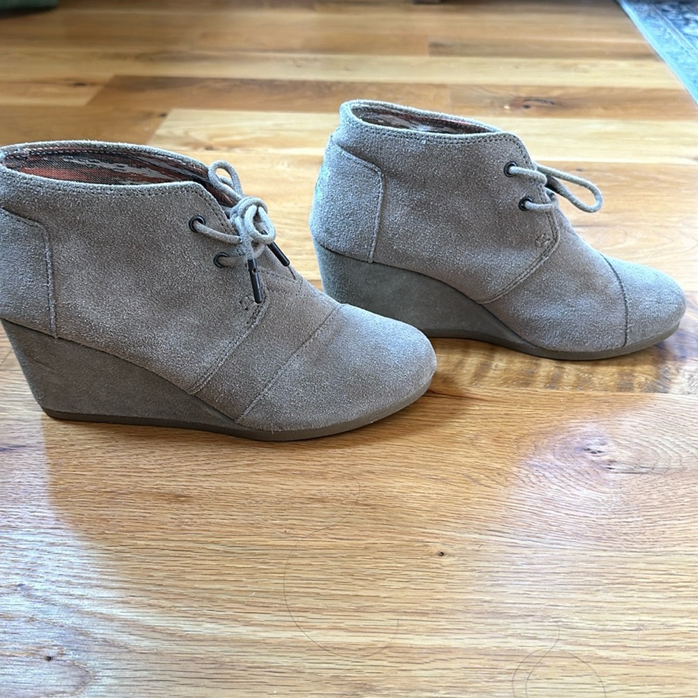 Toms - Ankle Bootie - Wedges beige suede